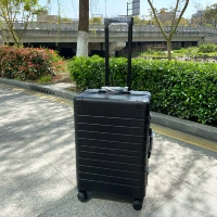 8095 классический черный (полностью корпус из алюминиево-магниевого сплава) с небольшими дефектами