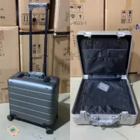 18-дюймовый серый (все-алюминно-магний сплав с сплавом) модный модель-микро-недостаток