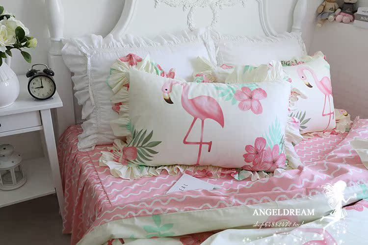 Hoa Kỳ và Châu Âu! * Cháy Bird cột mục vụ váy ngủ flounced thiết kế nghề giường ngủ ở một gia đình bốn - Bộ đồ giường bốn mảnh bộ ga trải giường everon