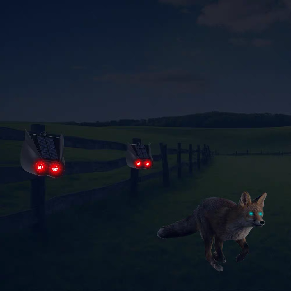 Противоугонная 太阳能爆闪灯驱赶器天黑自动工作驱赶猫狗驱蛇鼠吓黄鼠狼神器防雨
