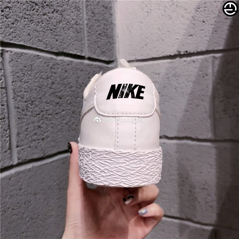Metoo bị mất Nike Blazer Giày thấp nữ màu trắng cắt thông thường 555190-102 giày tập gym nam