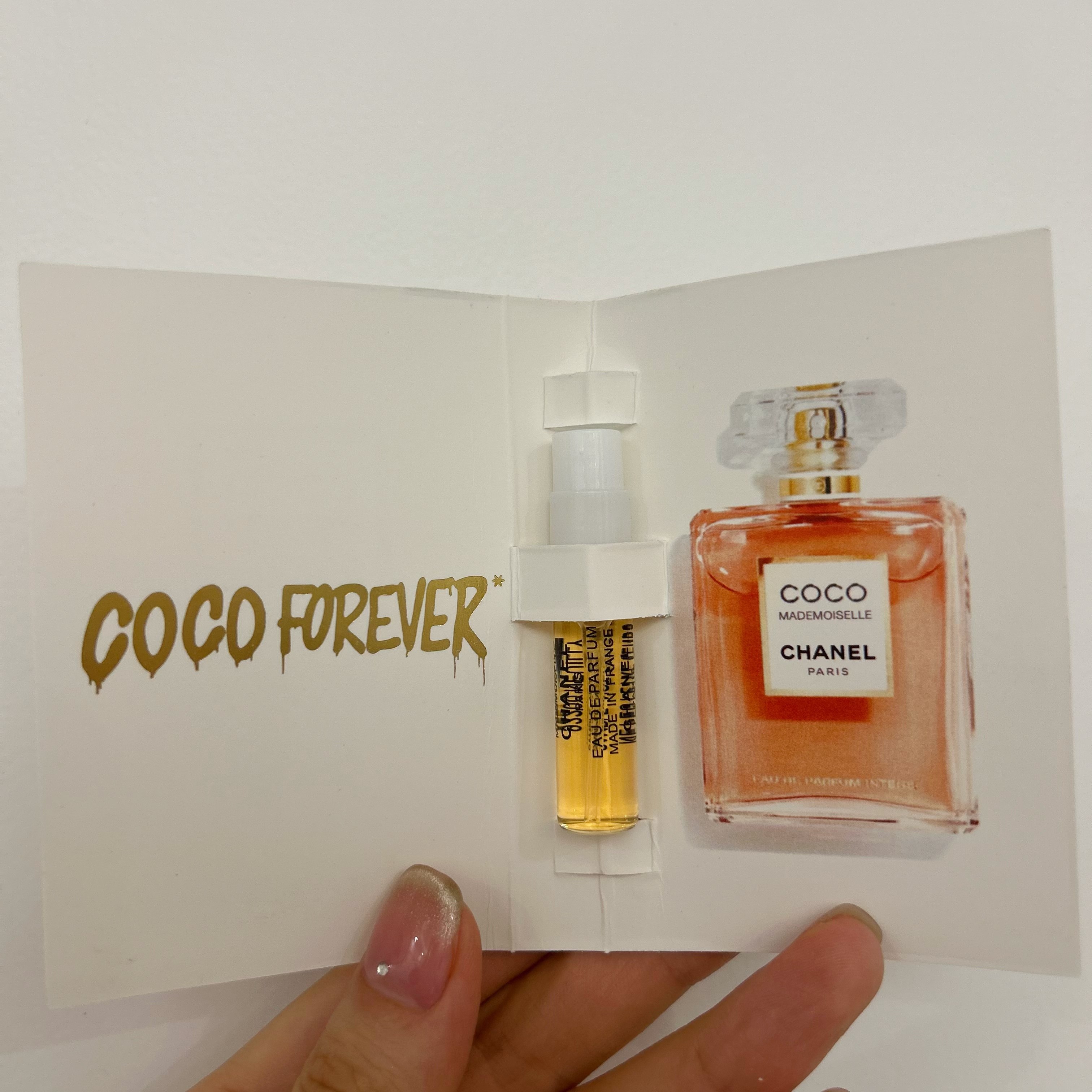 法国CHANEL香奈儿摩登白色COCO可可小姐香水小样值不值得买？2025年真实