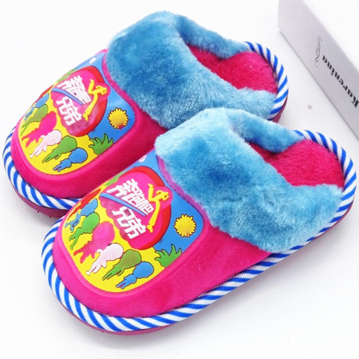 Pantoufles enfants en suède pour hiver - Ref 1014863 Image 9