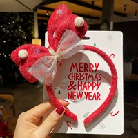 Арбуз красный лук волосатые шарики снежинки.