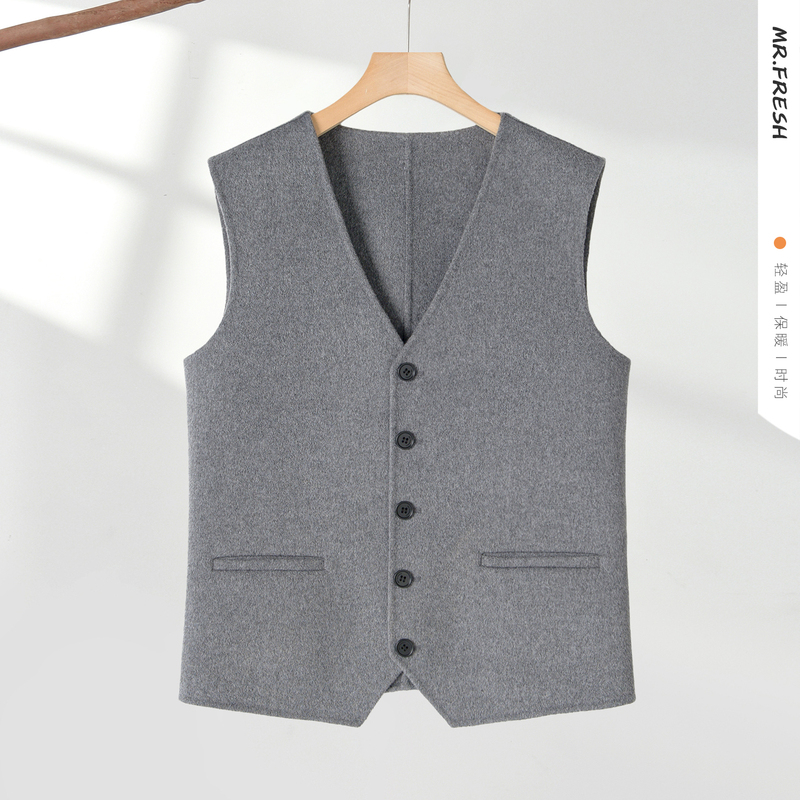 Autumn and Winter Slim-Fit Double-Sided Sheep Wool Vest for Men, Thickened and Warm, Pure Wool Woolen Vest, Short Vest for Layering
