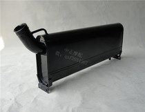 Retrofit and steam tank for the back of the fuel tank of the three-wheeled motorcycle