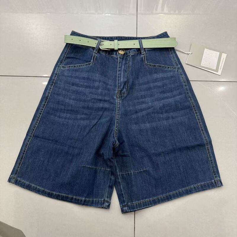 7.31 (No Returns, No Exchanges) Slightly Worn High-Waisted Denim Shorts 7.31 (No Returns, No Exchanges) Slightly Worn High-Waisted Denim Shorts