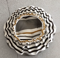 Серый рисовый цвет полосатой крышки подушка