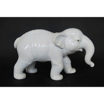 Auspicious white elephant ceramic animal ornaments Feng Shui Zhaocai home bookstore decoration town house evil housewarming gifts