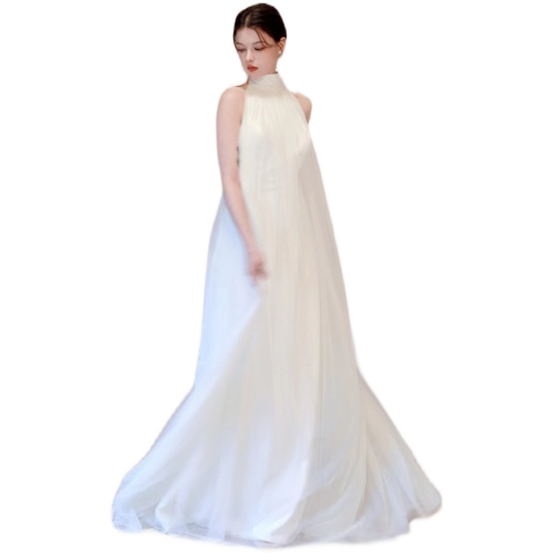 Genuine small design white wedding dress for bride, garden lights, backless Genuine small design white wedding dress for bride, garden lights, backless