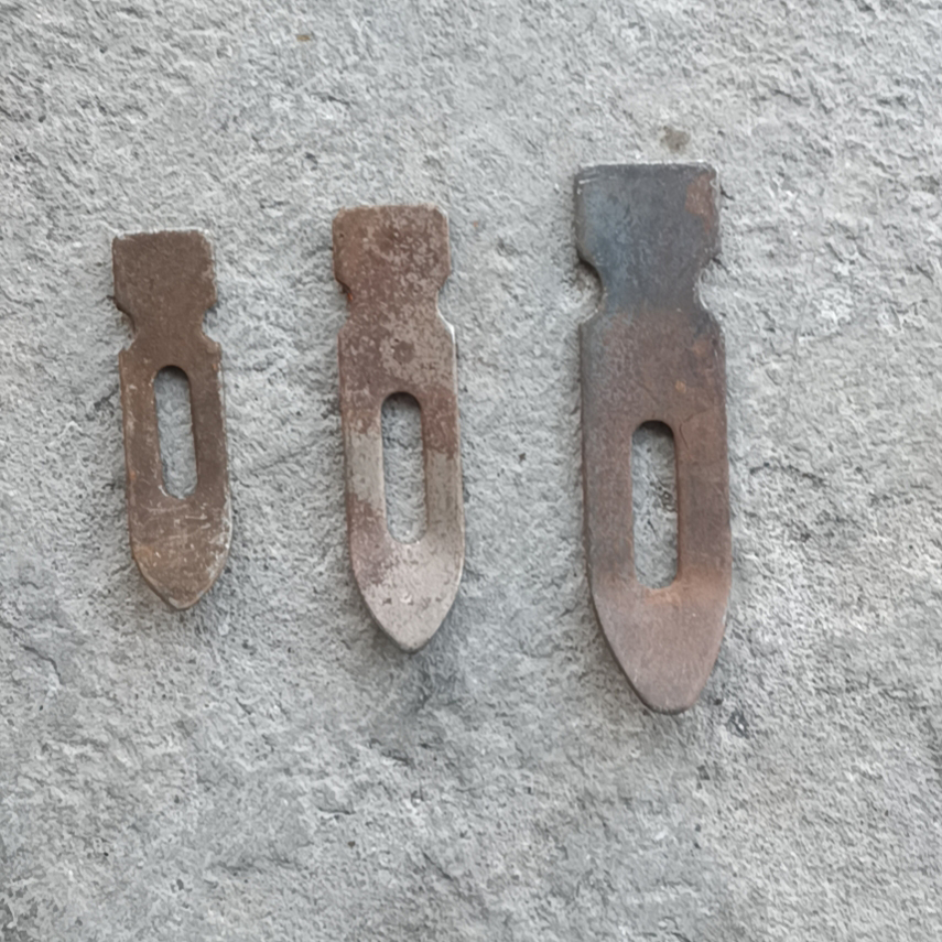 Iron door lock-up iron door piece paddle accessories door buckle door button welding lock