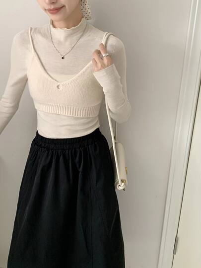 Stacking artifact knitted vest 2025 autumn and winter Korean style fashion versatile short suspender wear v-neck top