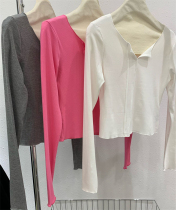 2022 Spring Summer New Pint Small V Collar Open Collarbone Beating Undershirt T-Shirt Woman Long Sleeve Hitch Skin-fish Bone Bright Line Design Sense