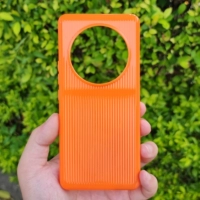 Постепенный Liang Orange № 1 запускается в 12 часов дня