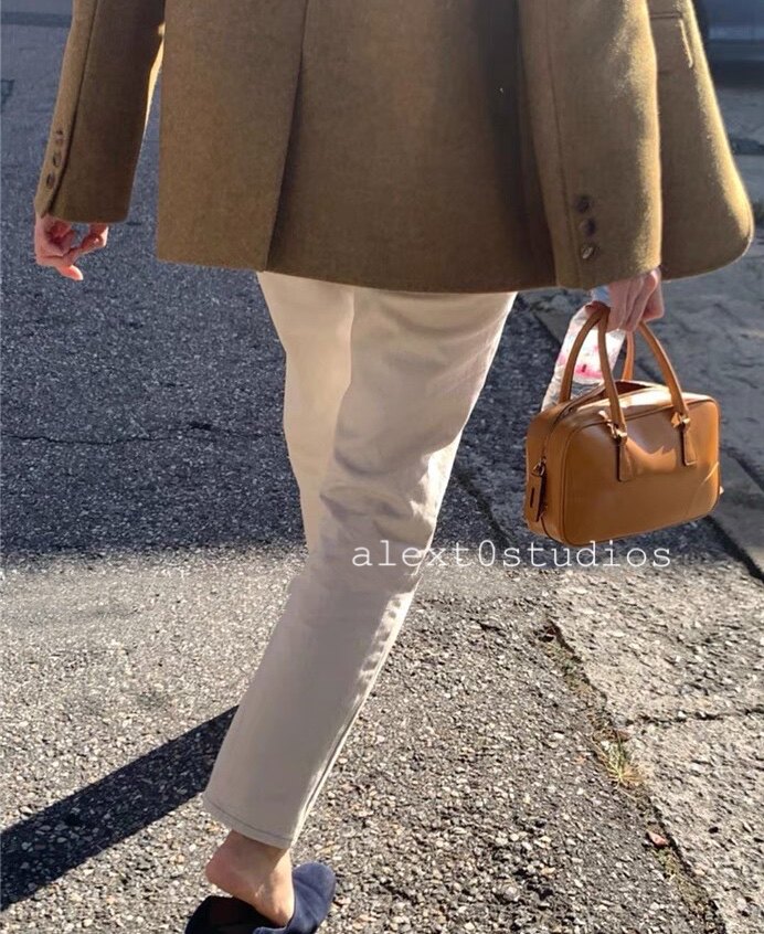 Spot Korean trendy small straight tube smoke tube 100 lap meter white black pants grip wool elastic jeans 89