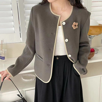 Small fragrant wind age slimming 2021 new high-end wool double-sided cashmere coat womens short high-end short coat