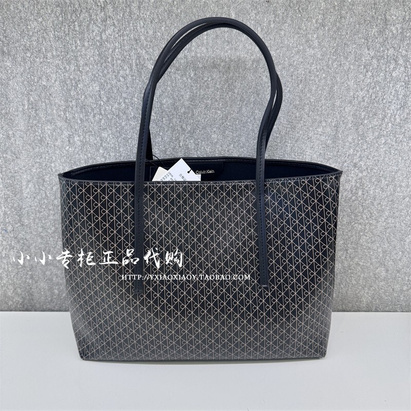 Ck Jeans Official Store Genuine 25Th Autumn Collection Monogram Letter All-Over Print Large Capacity Tote Bag 4F3267G