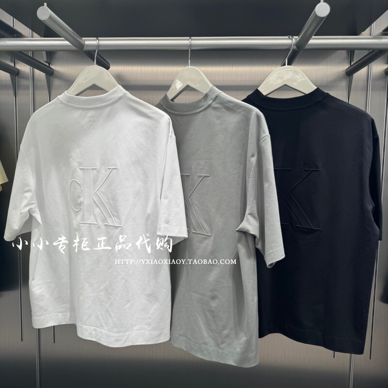 Ck Jeans Genuine Product from the Store 2026 Spring/Summer New Men's Embossed Letter Solid Color Short-Sleeve T-Shirt 4Rf203G