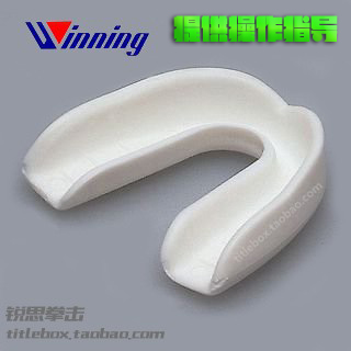(Overseas) original winning boxing tooth guard MMA Muay Thai Sanda teeth grit case match type white