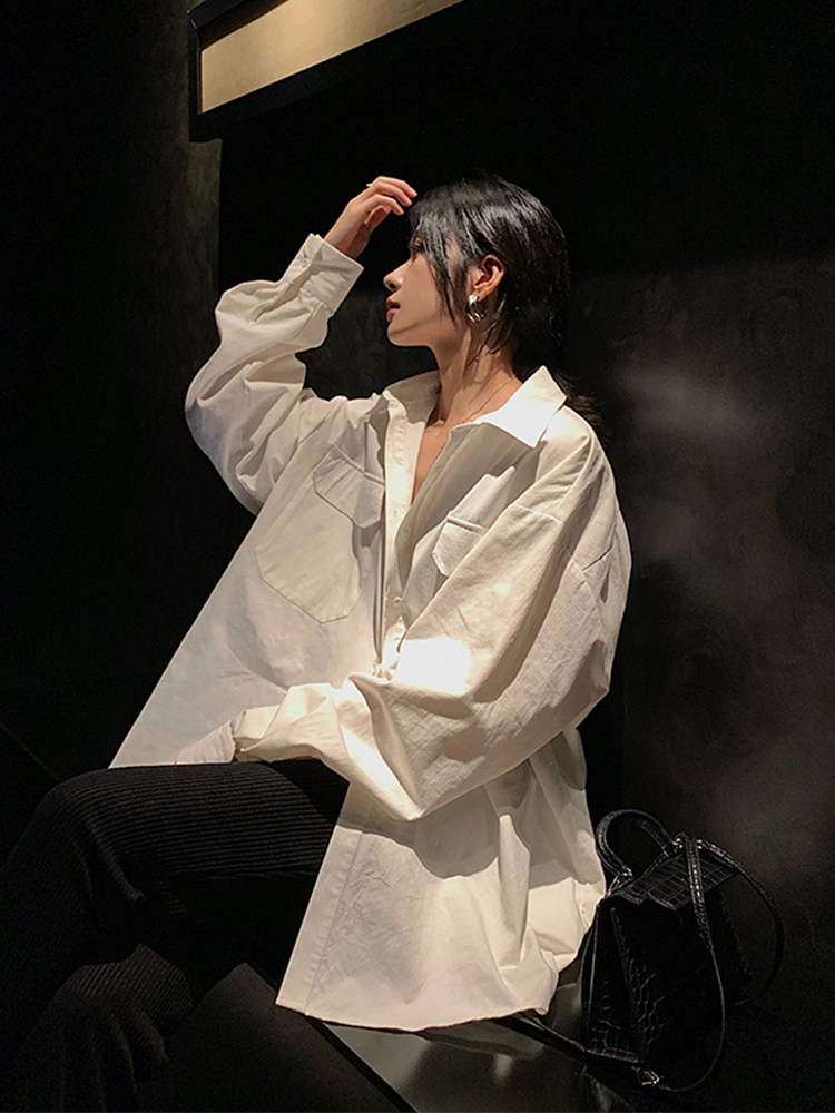 Jing Ye white shirt female design niche 2021 spring new loose thin long sleeve shirt mind top