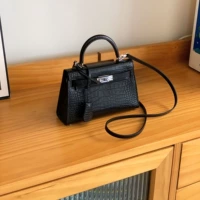 Черный, крокодиловый принт, 19 см