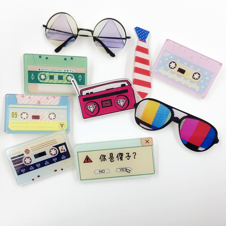 Broche femme en plexiglas - Ref 1175159 Image 5