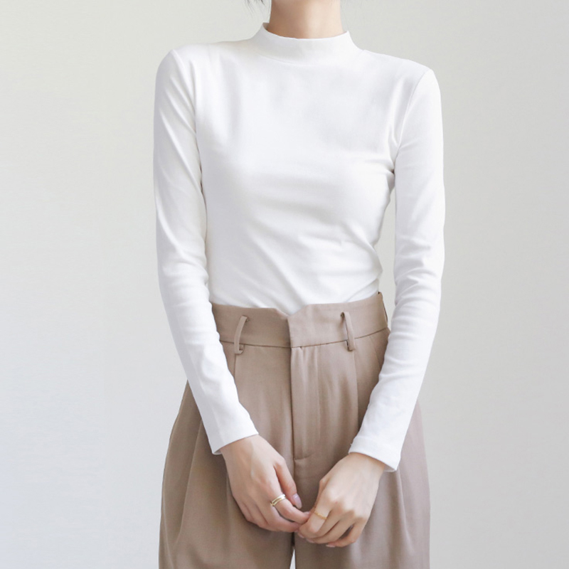 Women's Small Turtleneck Base Layer Shirt for Autumn and Winter, White Thermal Long-Sleeve T-Shirt, Layered Half-Turtleneck Slim-Fit Top Women's Small Turtleneck Base Layer Shirt for Autumn and Winter, White Thermal Long-Sleeve T-Shirt, Layered Half-Turtleneck Slim-Fit Top