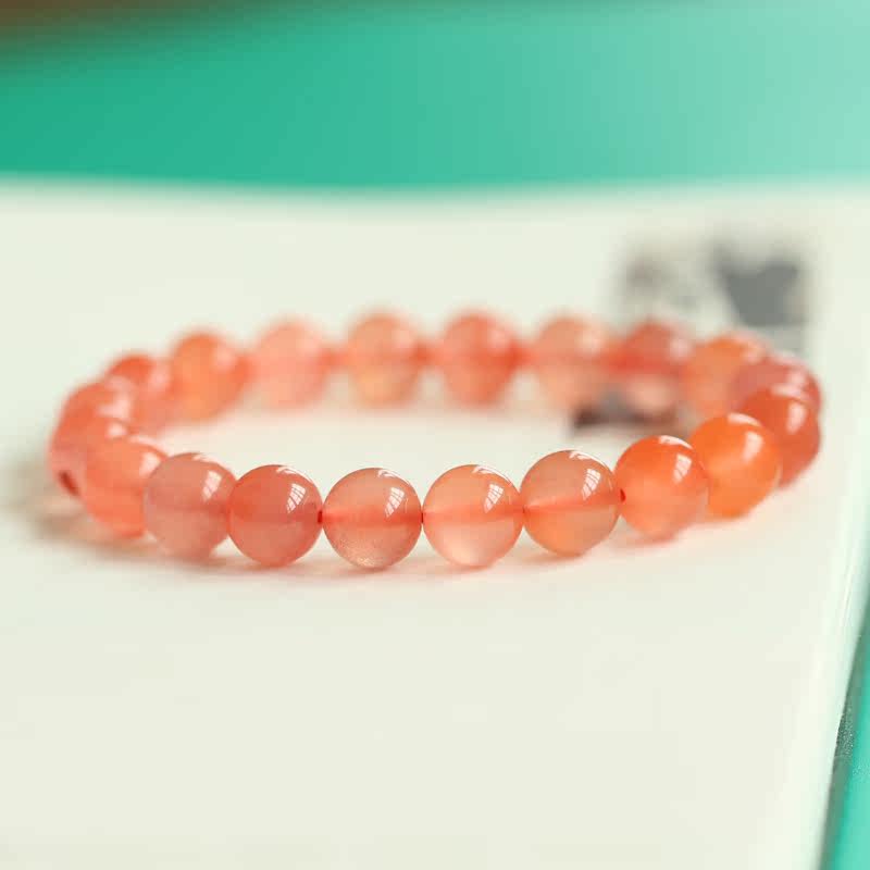 Natural Sichuan material southern red agate hand chisel cherry red ice transparent women's moisturizing 10MM bracelet gift jewelry