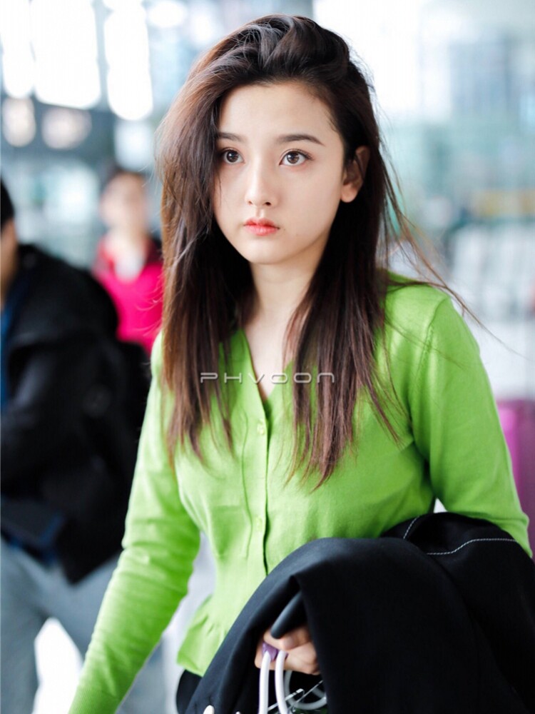 Super beautiful ~ Song Zuer star same style fashion sweet fruit green knitted sweater female stretch slim cardigan female top