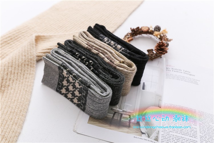 Mùa thu và mùa đông dày lông cừu vớ ấm, cashmere Nhật Bản, đầu gối dài, chân dài, vớ cao, miếng đệm đầu gối tất lười