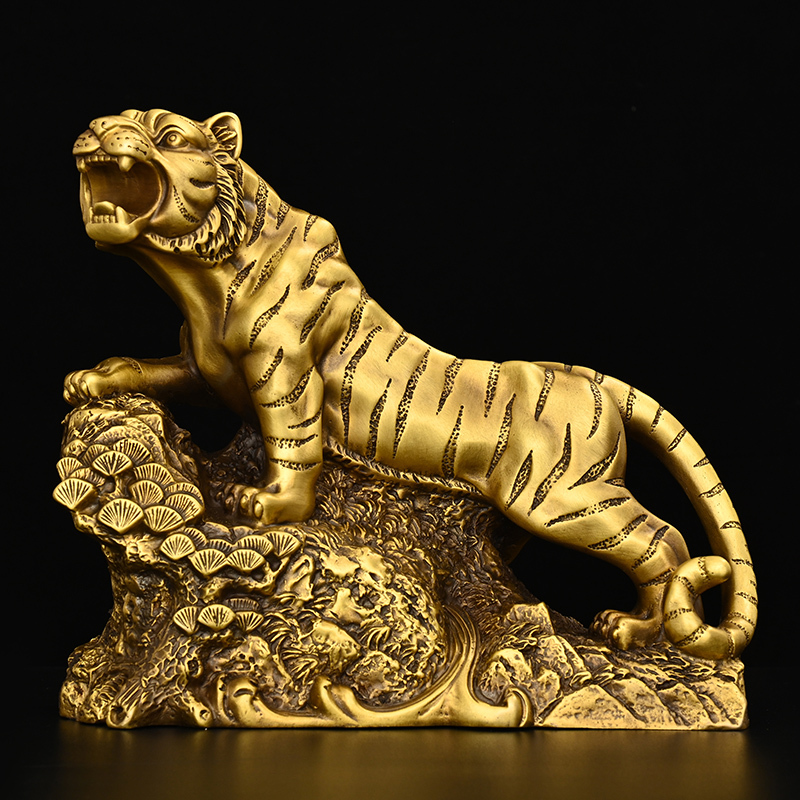 Brass Tiger Figurine, Mountain Tiger, Powerful and Majestic, Home Living Room Office Decoration, Zodiac Tiger Year Auspicious Ornament