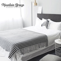  Black and white houndstooth tassel towel ins Nordic modern simple light luxury sofa blanket bed flag bed and breakfast bed tail towel