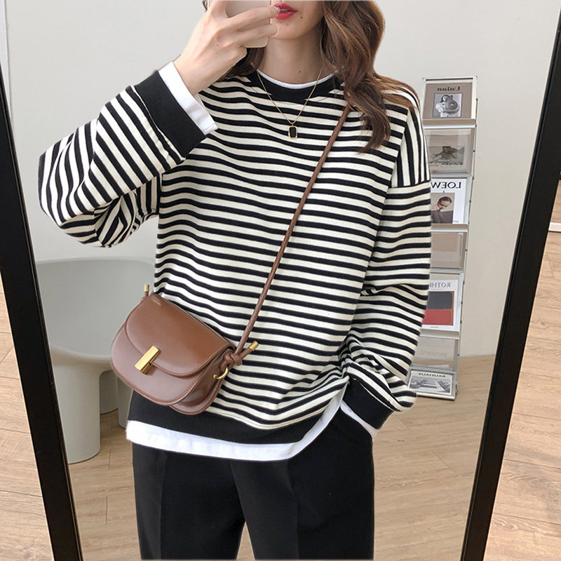 Nursing clothes spring and autumn fashion go out breastfeeding fake two striped casual tops Korean version trendy loose and thin tops