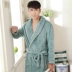 Tăng độ dày áo ngủ flannel của nam giới dài tay mùa thu và mùa đông mặc nhà mặc nhà pyjama san hô lông cừu áo choàng tắm áo choàng tắm - Night Robe