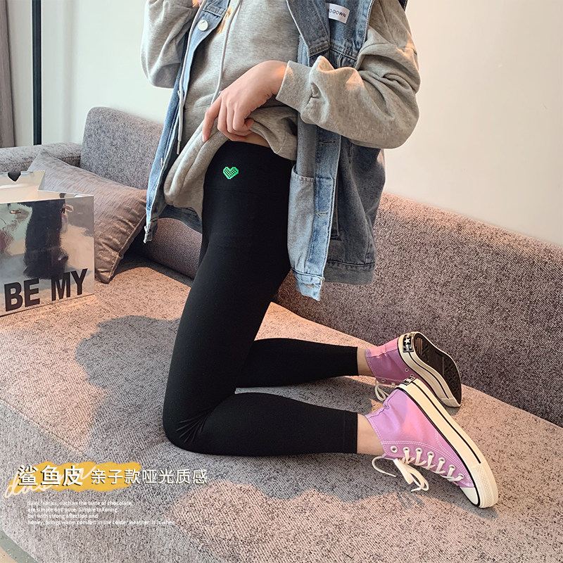 Girl Shark Skin Inside Lap Pants 2022 Spring Dress New CUHK Child Display Slim Elastic Swear Pants Little Sub Yoga Pants