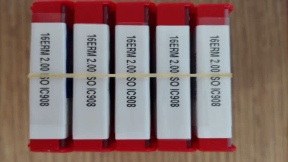 Authentic Iska Blade 16ERM2.00SOIC908 Please ask your relatives for a pre-auction inquiry, thank you!