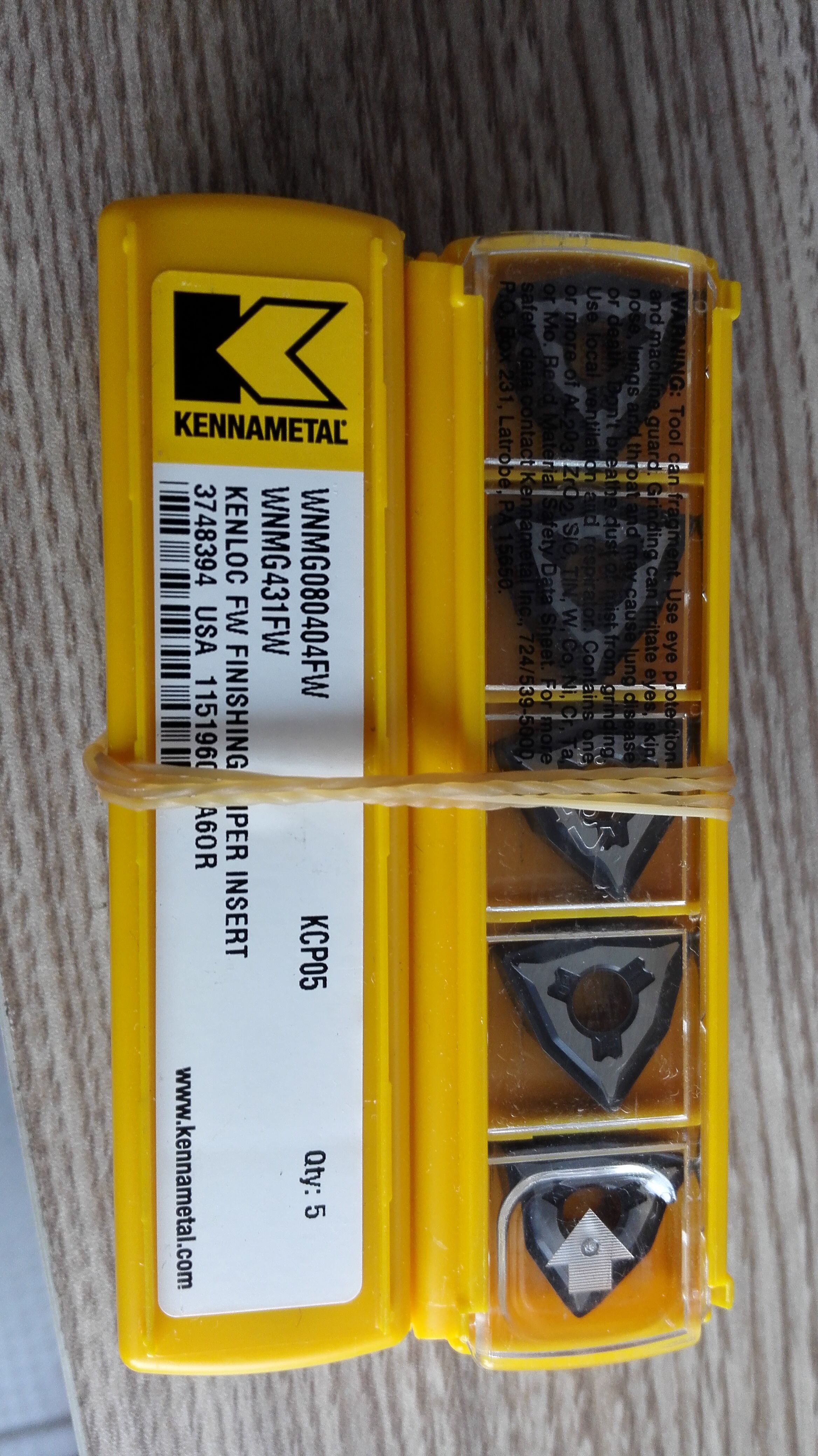 Authentic Kenner blade WNMG080404F-W KCP05 Please ask for an inquiry before shooting Thank you 