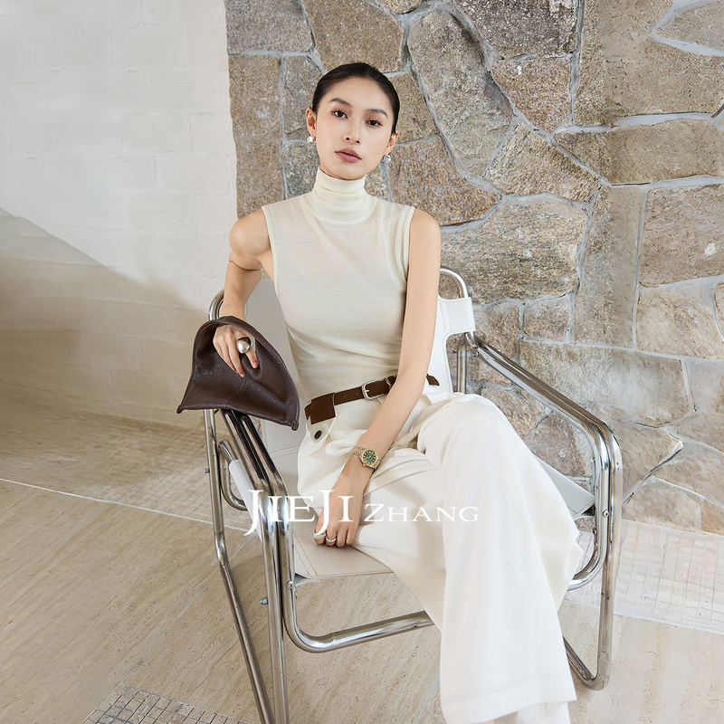 Zhang Qi Jieji Old Money Style Wool Elegant Fashion Half-Turtleneck Sleeveless Vest 2025 New Knitted Top for Women