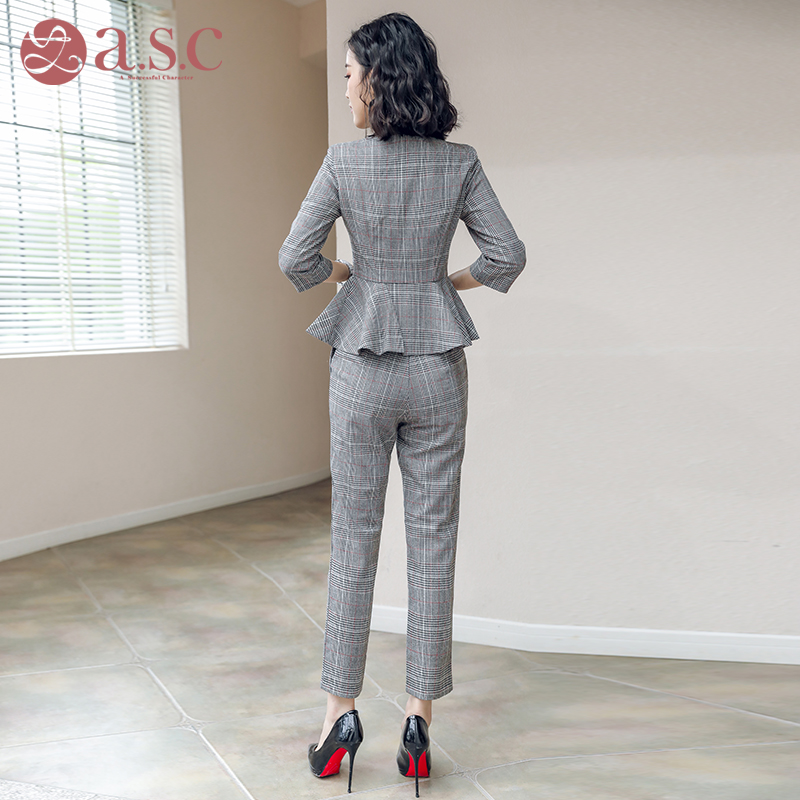 Tailleur femme - Ref 3245202 Image 5