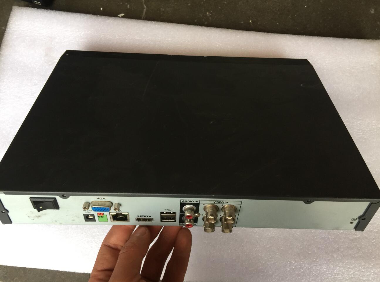 Original Dahua 3100H series DH DVR3104H 4-way hard disk recorder HD interface spot