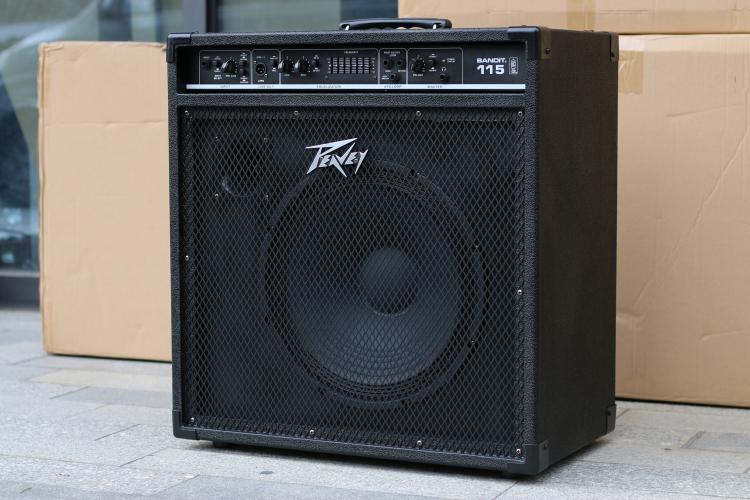 BudweiPEAVEY TKO115 Bass Speaker High Power Band Performance Rehearsal Use