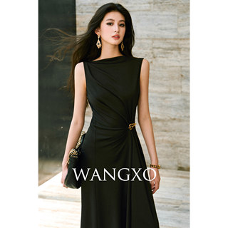 Wangxo｜Gold Thread Roman Knit｜Detachable Art Pin｜Pleated Deconstructed Hem Dress