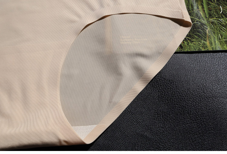 Slip jeunesse S1608P en soie Ice - Ref 645846 Image 11