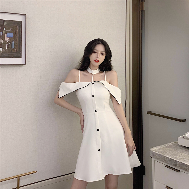 VK旗艦店 韓國風一字領性感單排扣短袖洋裝