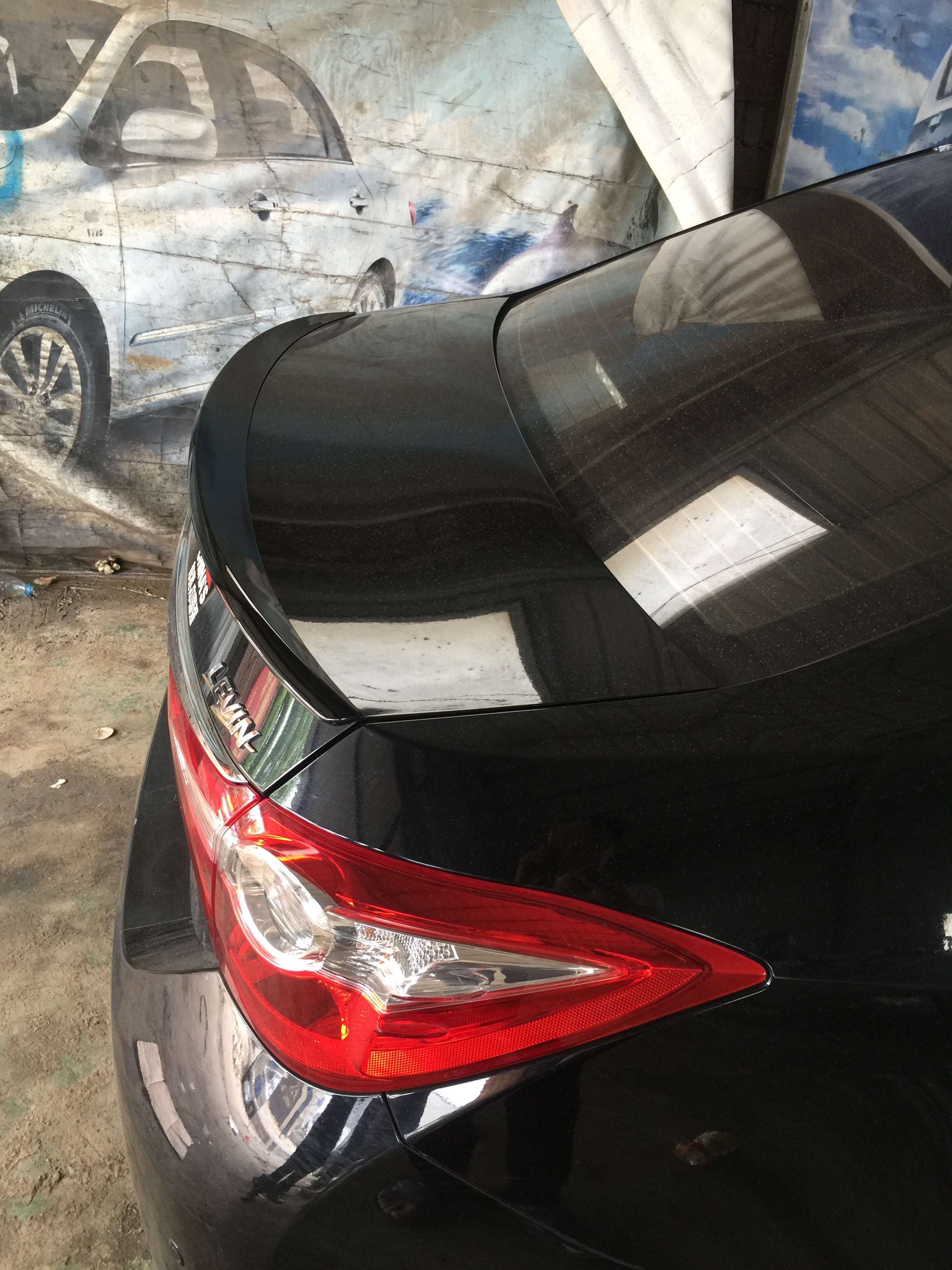 Toyota 14 mới Corolla Ralink động cơ kép châu Âu và phiên bản Hoa Kỳ của cánh sau sửa đổi tấm không đục lỗ sơn ngược chuyên dụng cánh gió xe hơi