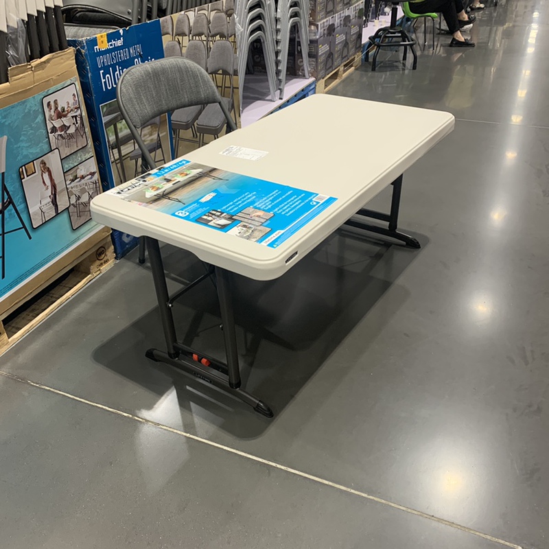 Costco Purchased the Lifetime Adjustable Folding Table, Study Table, Outdoor Dining Table, Office Desk, 1.2m