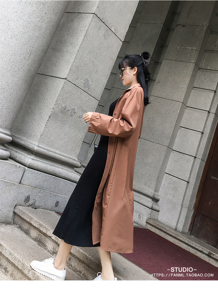 Áo khoác nỉ kẻ sọc lỏng lẻo của nữ sinh viên Hàn Quốc trong phần dài của chiếc váy gió cách điệu thời trang đại học áo dạ nữ đẹp