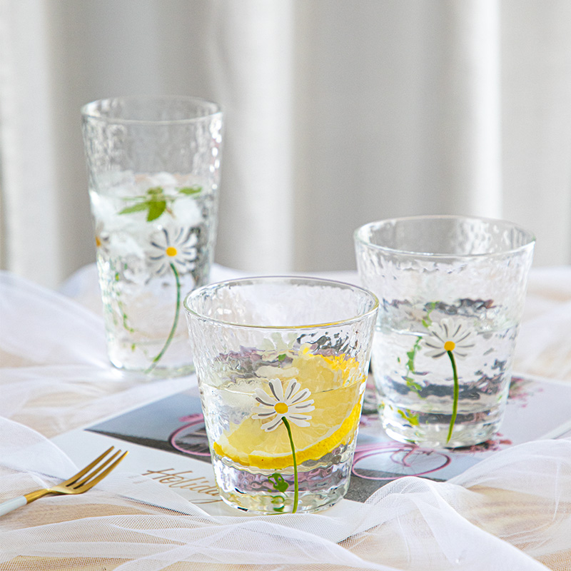 ins glass goblet small daisy printed cup heat resistant high boron silicon can direct hot water hammer mesh tea cup breakfast cup
