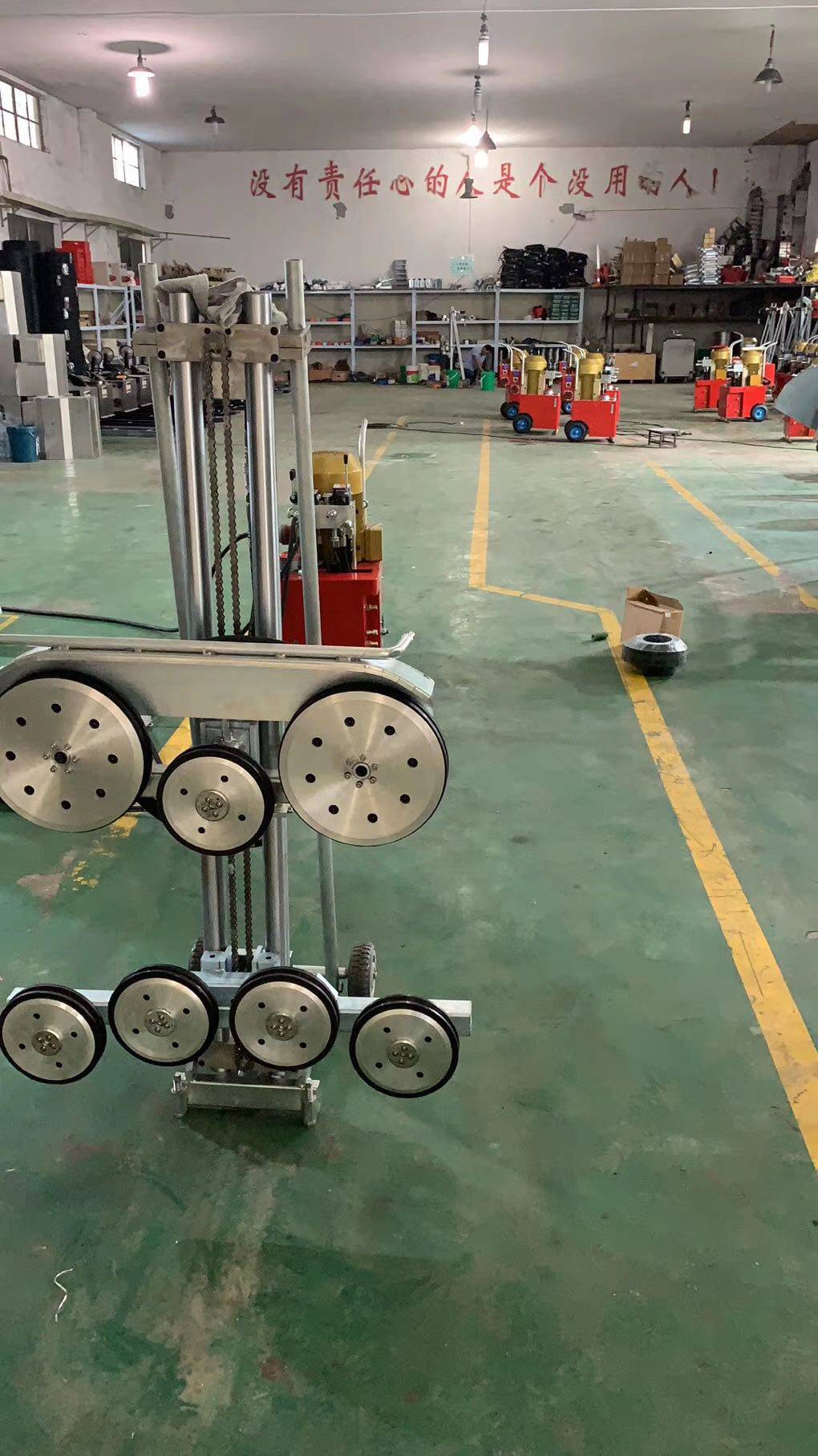 Hydraulic wire saw machine Bridge cutting Concrete cutting Hydraulic press