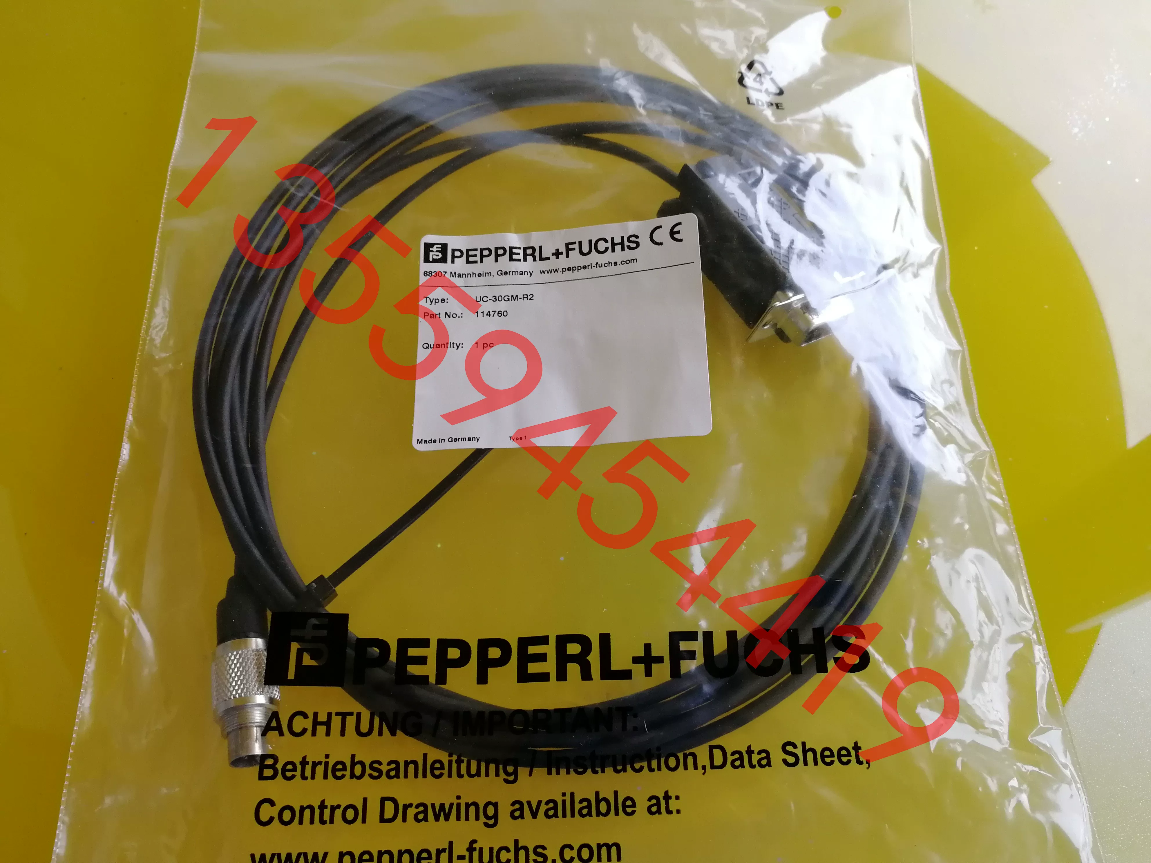 Соединительный кабель P+F Pepperl+Fuchs UC-30GM-R2 оригинал без просрочки доставка бесплатно кабель конфигурации K-ADP-USB